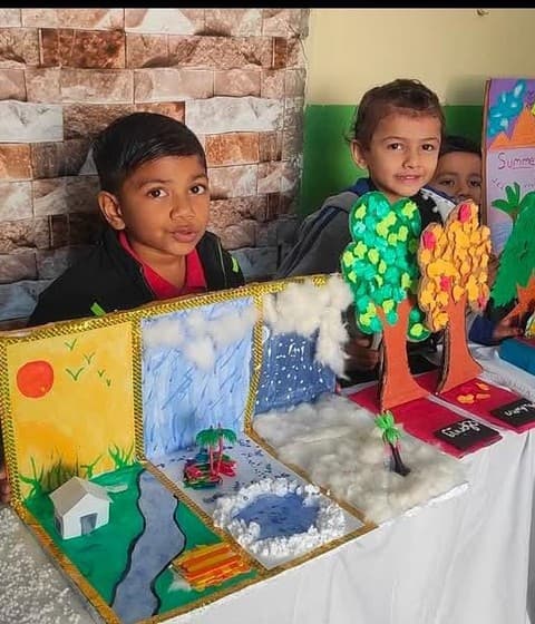 SECT students with their science project